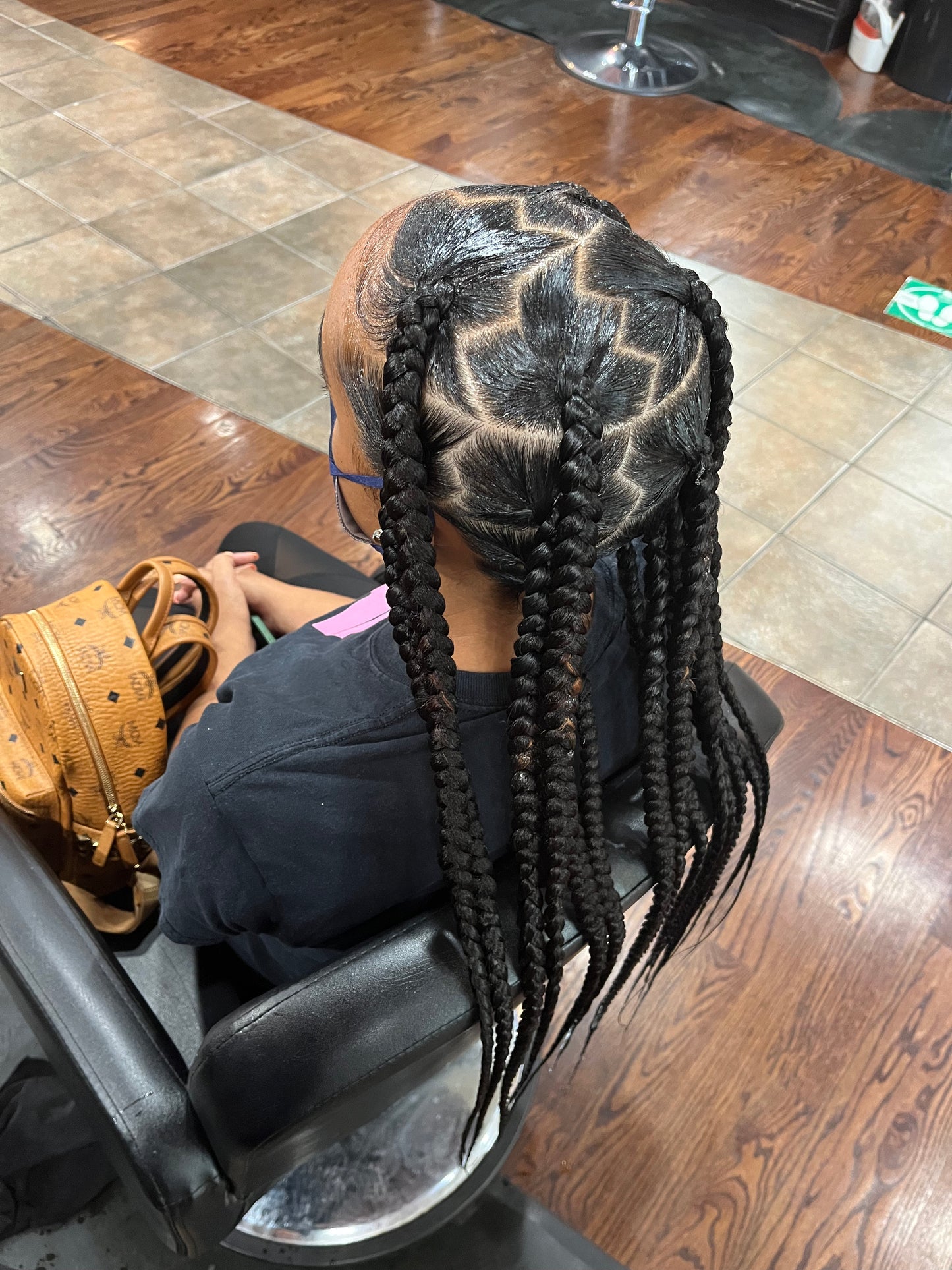 Large Knotless Braids